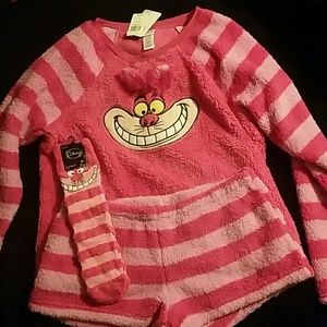 Cheshire Cat pajama set w/socks